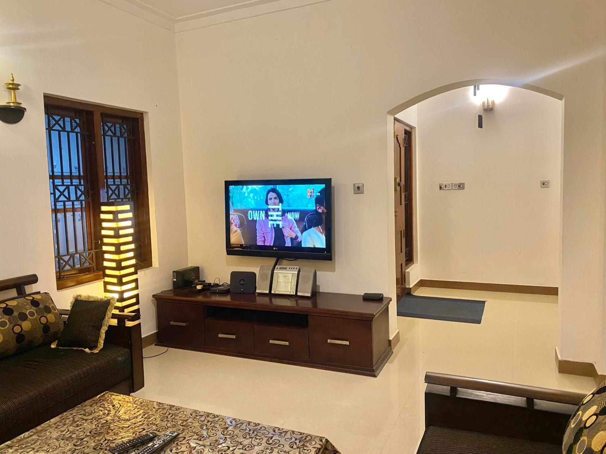 "Radhas" 4Br Villa In Gated Spring Field Community, Kannur Exteriör bild